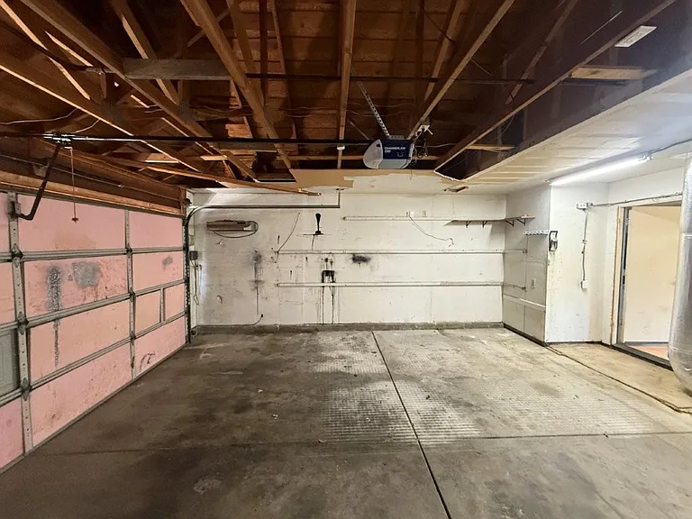 467 Lupine Cir — Photo 57