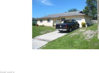 17 Abaco St, Lehigh Acres, FL 33936
