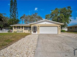 476 W Seminole Dr, Venice, FL 34293