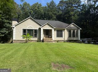 145 London Ln, Sharpsburg, GA 30277