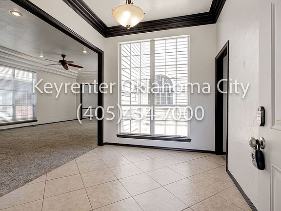 3rd image of 12100 Blueway Ave