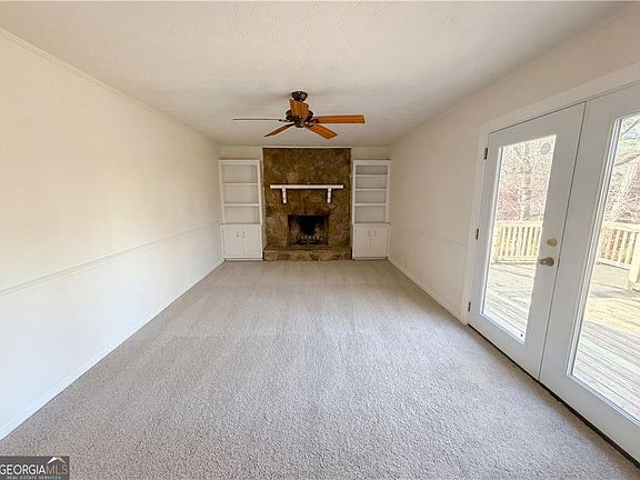 3rd image of 197 Rockbridge Rd SW