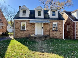 9438 Burdella Ave, Saint Louis, MO 63114