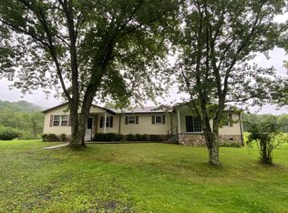 Layne Dr, Summersville, WV 26651