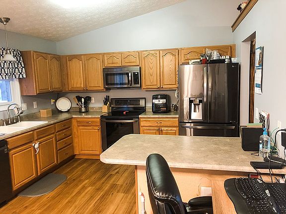 3rd image of 775 W State Road 258