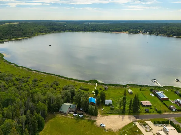 113 Bayview Dr, Lakeview, AB T0E 2K0