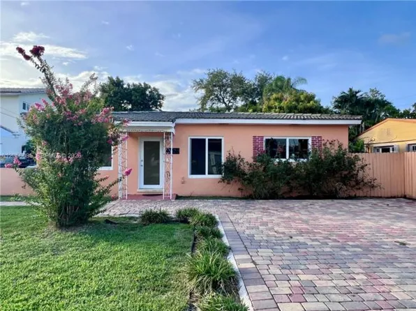 6225 SW 26th St, Miami, FL 33155