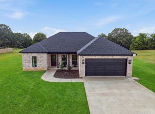 38 Edward Way, Greenbrier, AR 72058