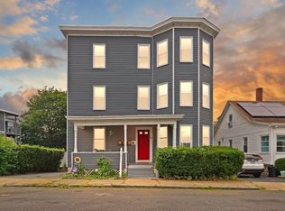 16 Cloutman St Condominium, Salem, MA 01970