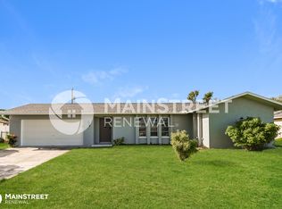 238 SW 34th Ter, Cape Coral, FL 33914