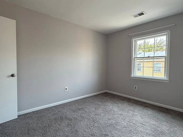 1902 Curtis Ct SE — Photo 20