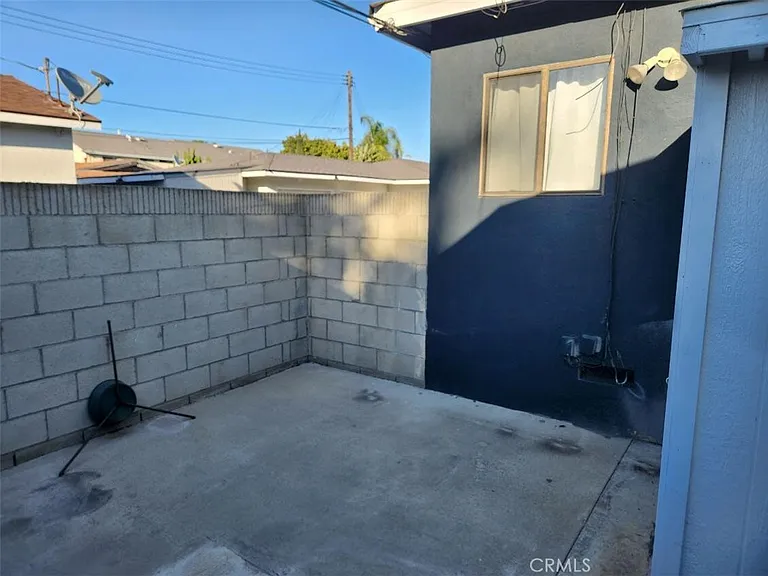 15718 Larch Ave — Photo 16