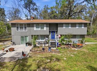 8010 Stephen Foster Ave, Fanning Springs, FL 32693