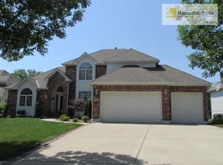 2409 SW Winterfield Ct, Lees Summit, MO 64081