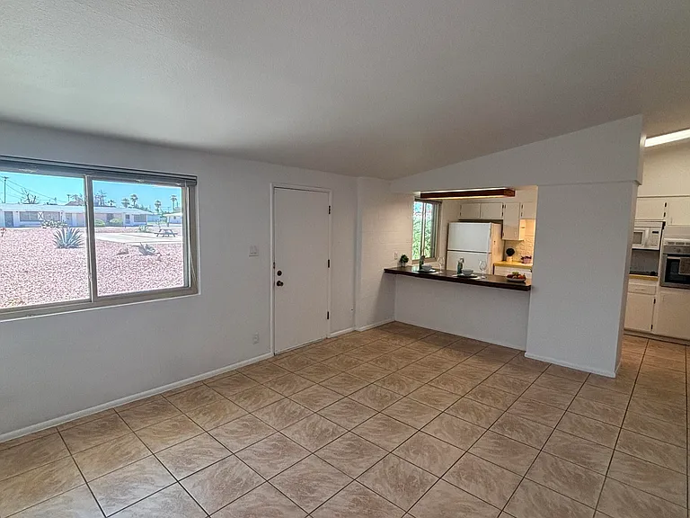 10370 W Oakmont Dr — Photo 4
