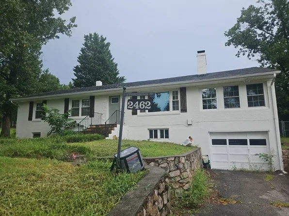 2462 Mountain View Rd, Vinton, VA 24179