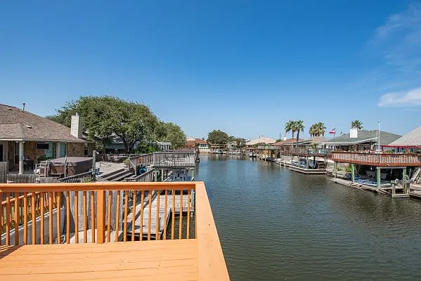 15210 Main Royal Dr — Photo 23