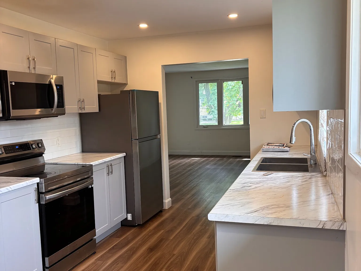 2 bed, $2,250 — Photo 3