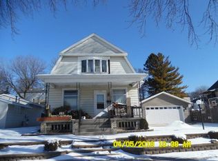 1128 Ontario Ave, Sheboygan, WI 53081