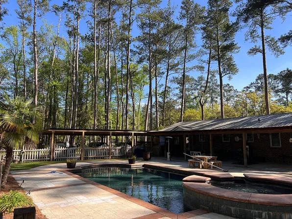 120 Fenwick Rd, Walterboro, SC 29488