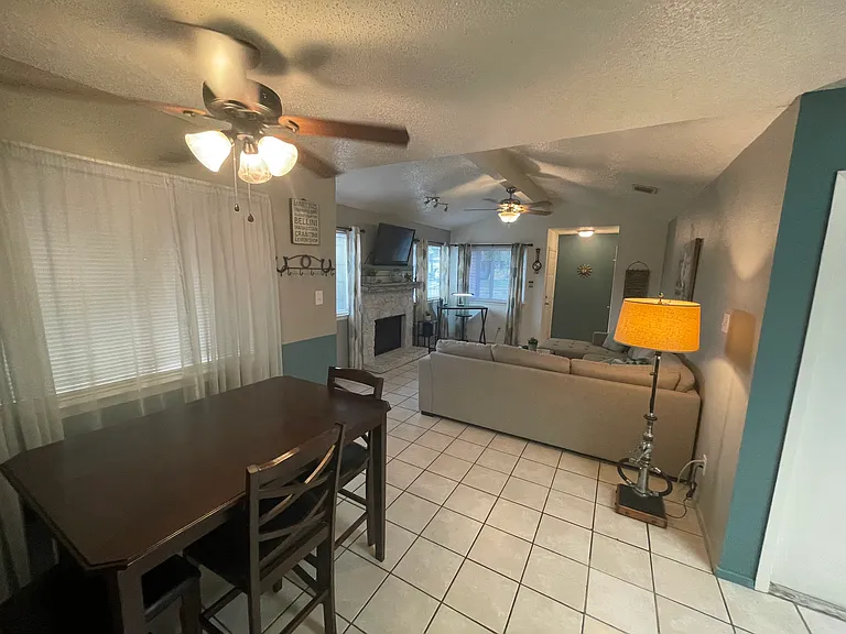 13731 Earlywood St — Photo 5