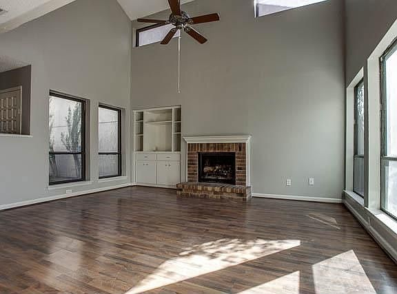4th image of 12211 Center Court Dr