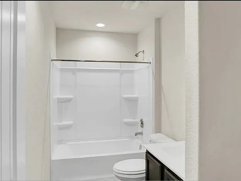 120 Brody Ln — Photo 20