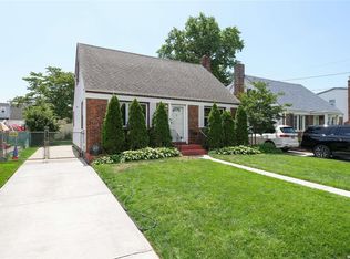 6 S Jasper St, Valley Stream, NY 11580