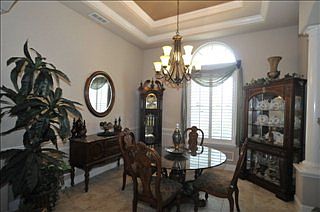 4th image of 35 Blue Oak Ln