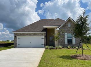 89 Hydrangea Blvd, Freeport, FL 32439