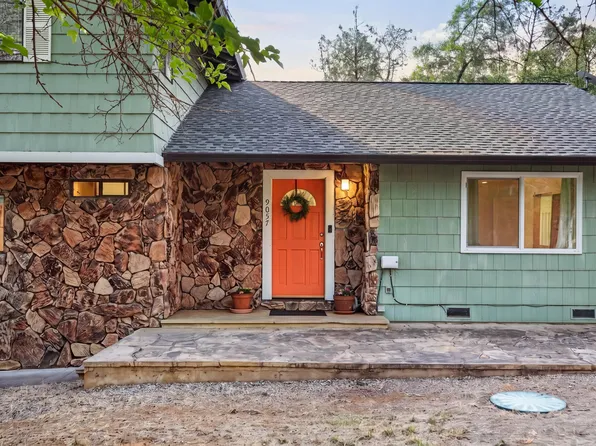 9057 Simmons Rd, Redding, CA 96001