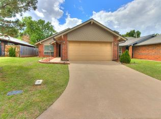 12217 Foxglove Ct, Oklahoma City, OK 73120
