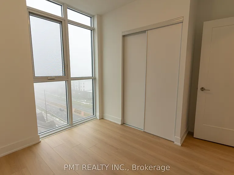 2545 Simcoe St N #906 — Photo 16
