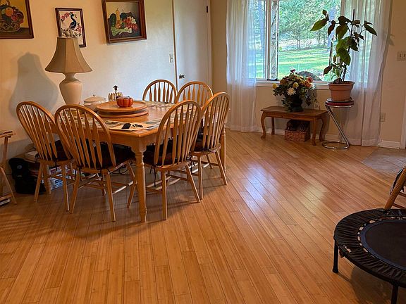 4th image of 358 Polk Rd #72