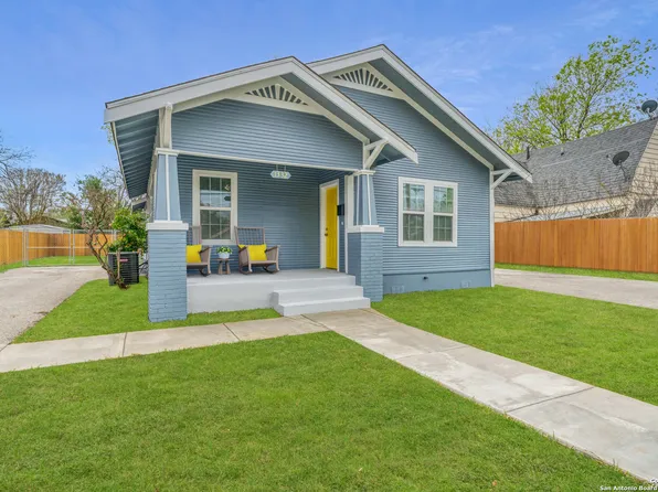 1332 N CENTER ST, San Antonio, TX 78202