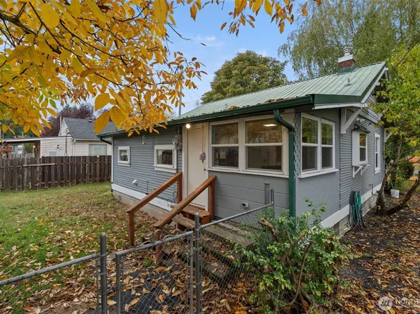 212 W 6th Street, Centralia, WA 98531