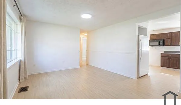 716 Dakota Ave — Photo 10