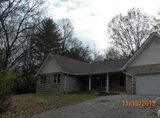 143 Crescent Rd, Valley Park, MO 63088