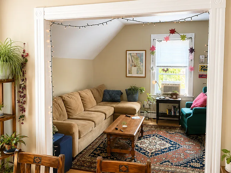 271-273 Broadway St #273 — Photo 3