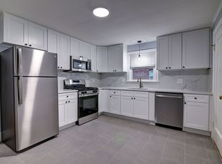 191 Fenno St #1, Quincy, MA 02170