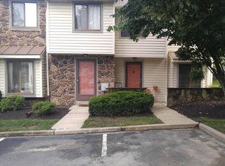 10 Flintlock Ln #10, Chesterbrook, PA 19087