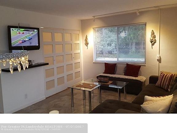 5th image of 2825 NE 33rd Ave APT 208