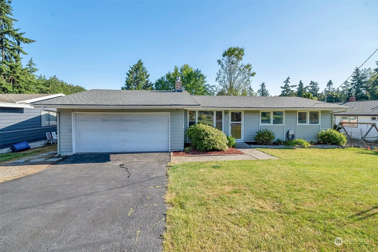 1216 S 258th Street photo 1
