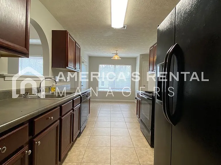 5773 Hammermill Loop — Photo 11