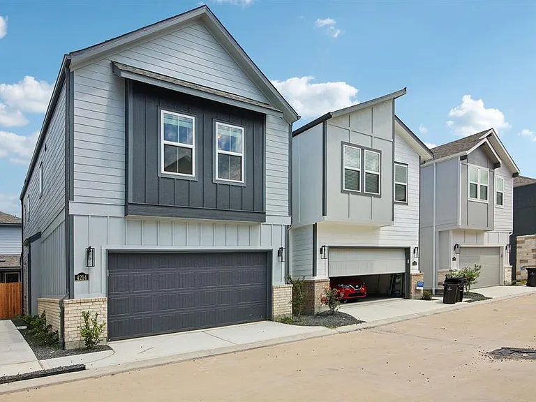 4214 Hatch Silo Ln — Photo 45