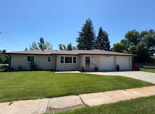 1001 Locust St, Sutherland, NE 69165