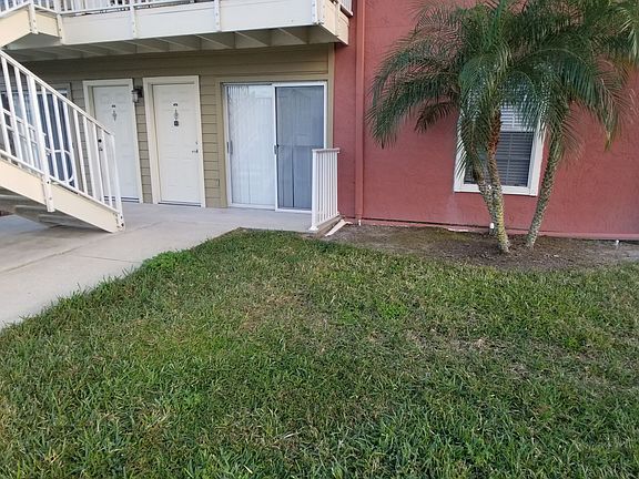 4th image of 302 Lake Parsons Grn Unit 108