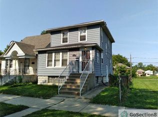 9548 S La Salle St, Chicago, IL 60628
