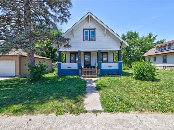211 S Main St, Melcher, IA 50163