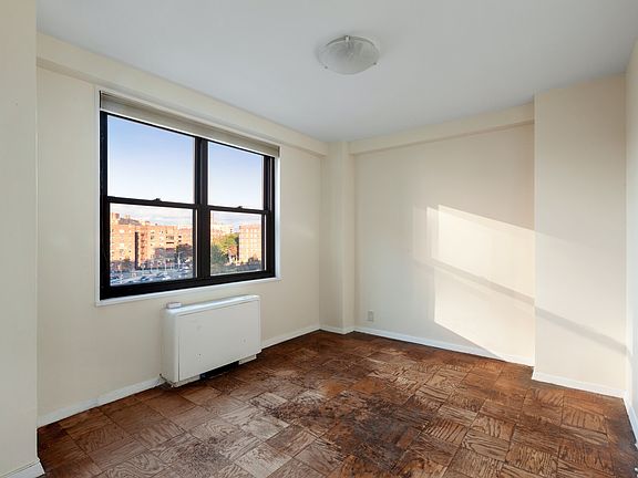 4th image of 70-25 Yellowstone Blvd APT 5D